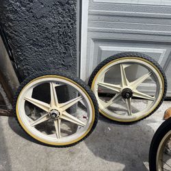 90’s collectors White Gt’ Performer tomahawks 