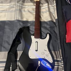 Rock Band Guitar , Fender Stratocaster - Wii (READ DESCRIPTION)