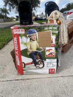 Radio Flyer Classic Tricycle