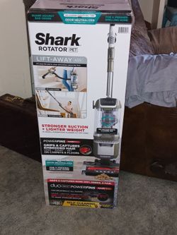 New Shark Lift Pet Vaume