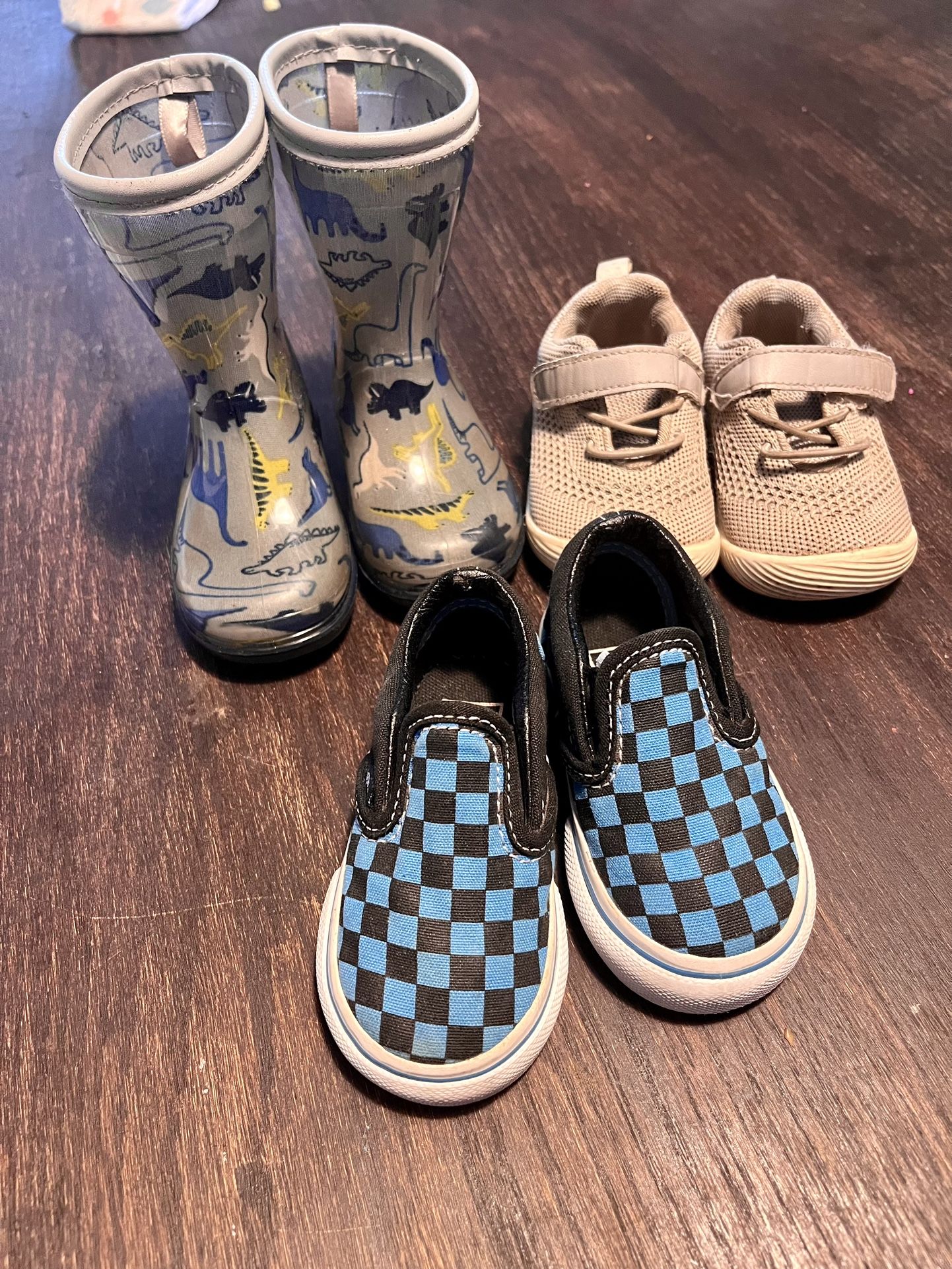 Toddler Shoe Bundle - Size 4c