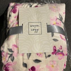 Pink floral throw blanket