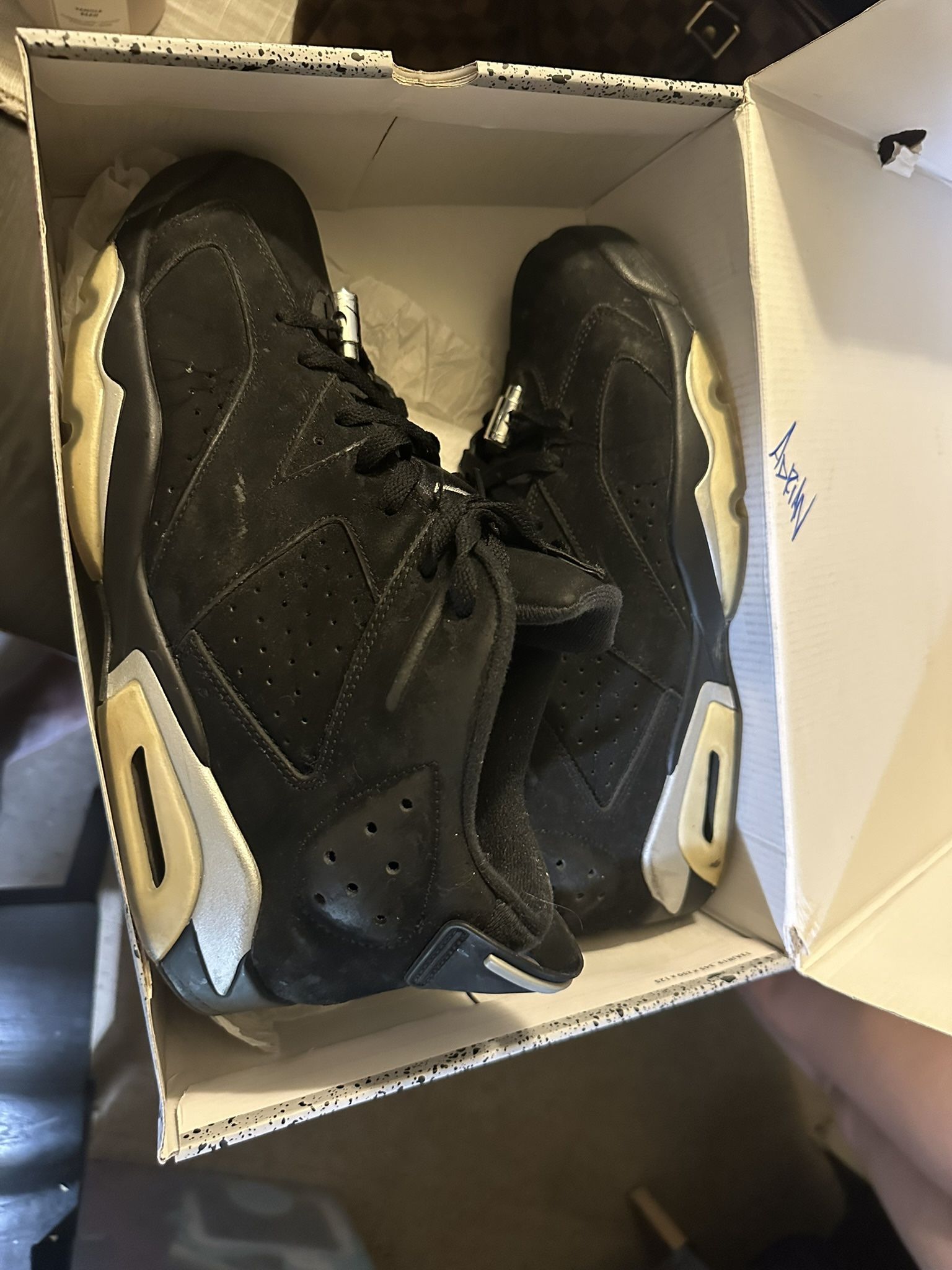 Jordan 6 Low