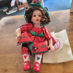 MARIE OSMOND "Merry Kisses" Hershey kisses doll