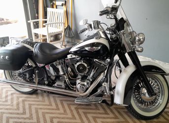 2006 Harley Davidson FLSTN softail delete