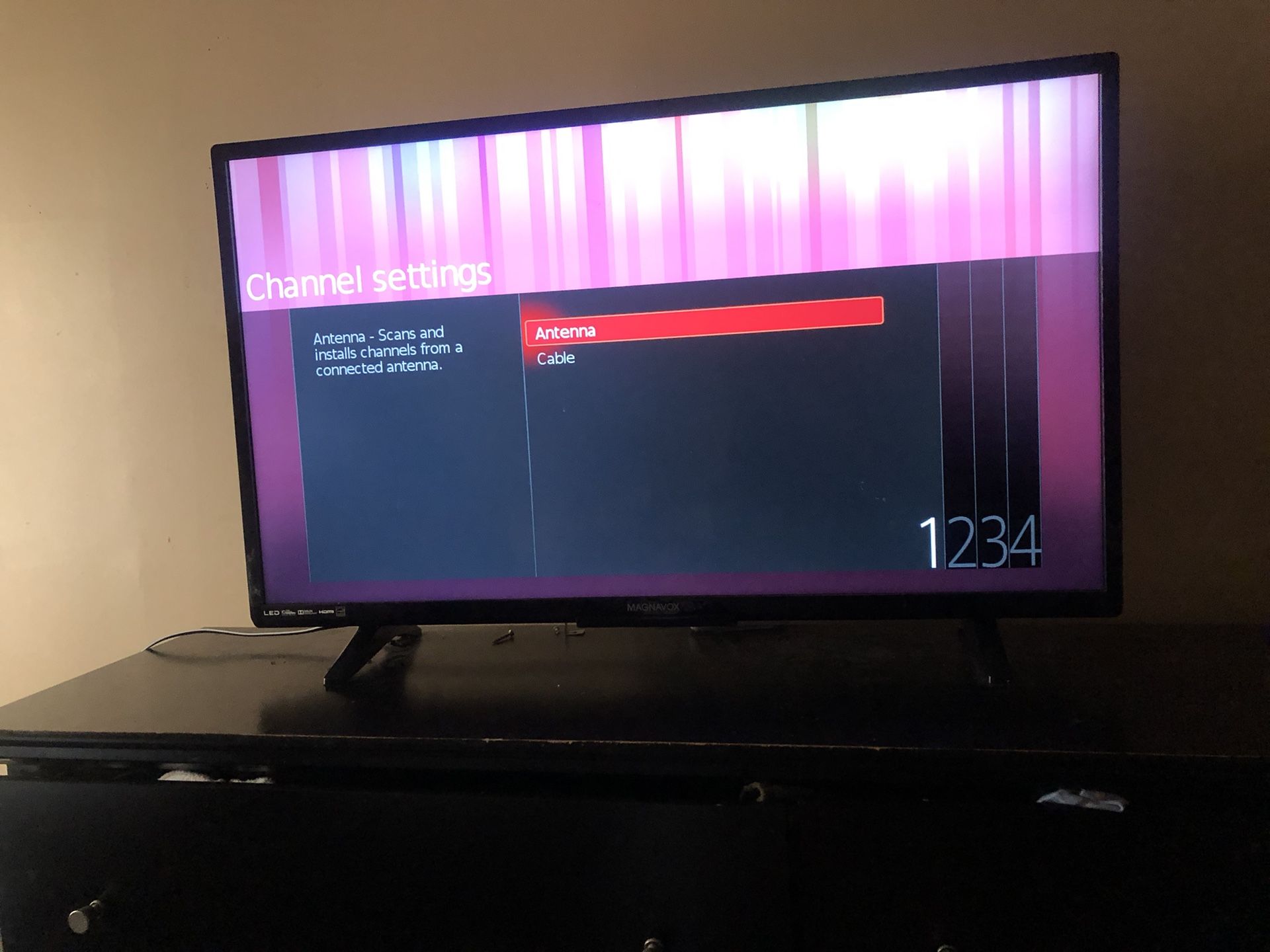 Magnavax 32 Inch TV