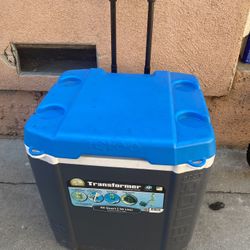 Igloo Transformer 60-Quart Wheeled Cooler
