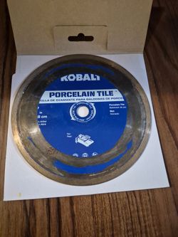 Kobalt tile saw