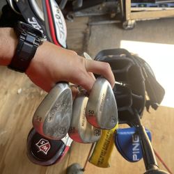 Golf Bags And Wedges