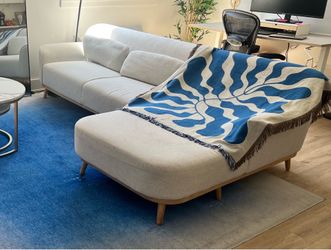 Modern Light Gray L-Shaped Sectional Sofa/Couch – Professionally Cleaned | Moving Sale