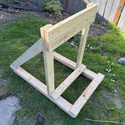 Trolling Outboard Motor Stand / Mount