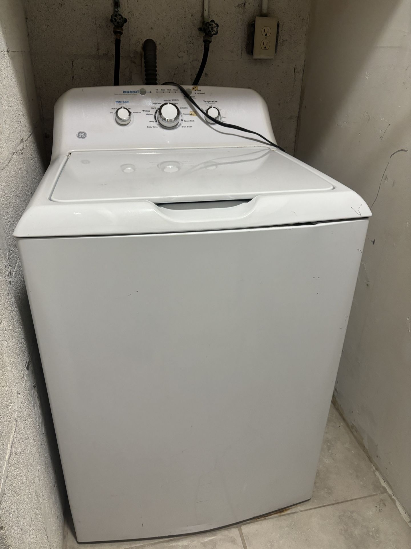 SALE Black Friday Washer & Dryer And Gas Stove