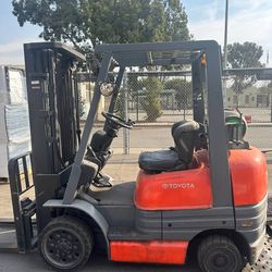 FORKLIFT SALE!! WON’T LAST!!