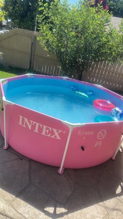 New pink pool