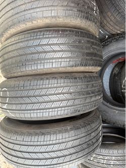 225-65-17 Michelin