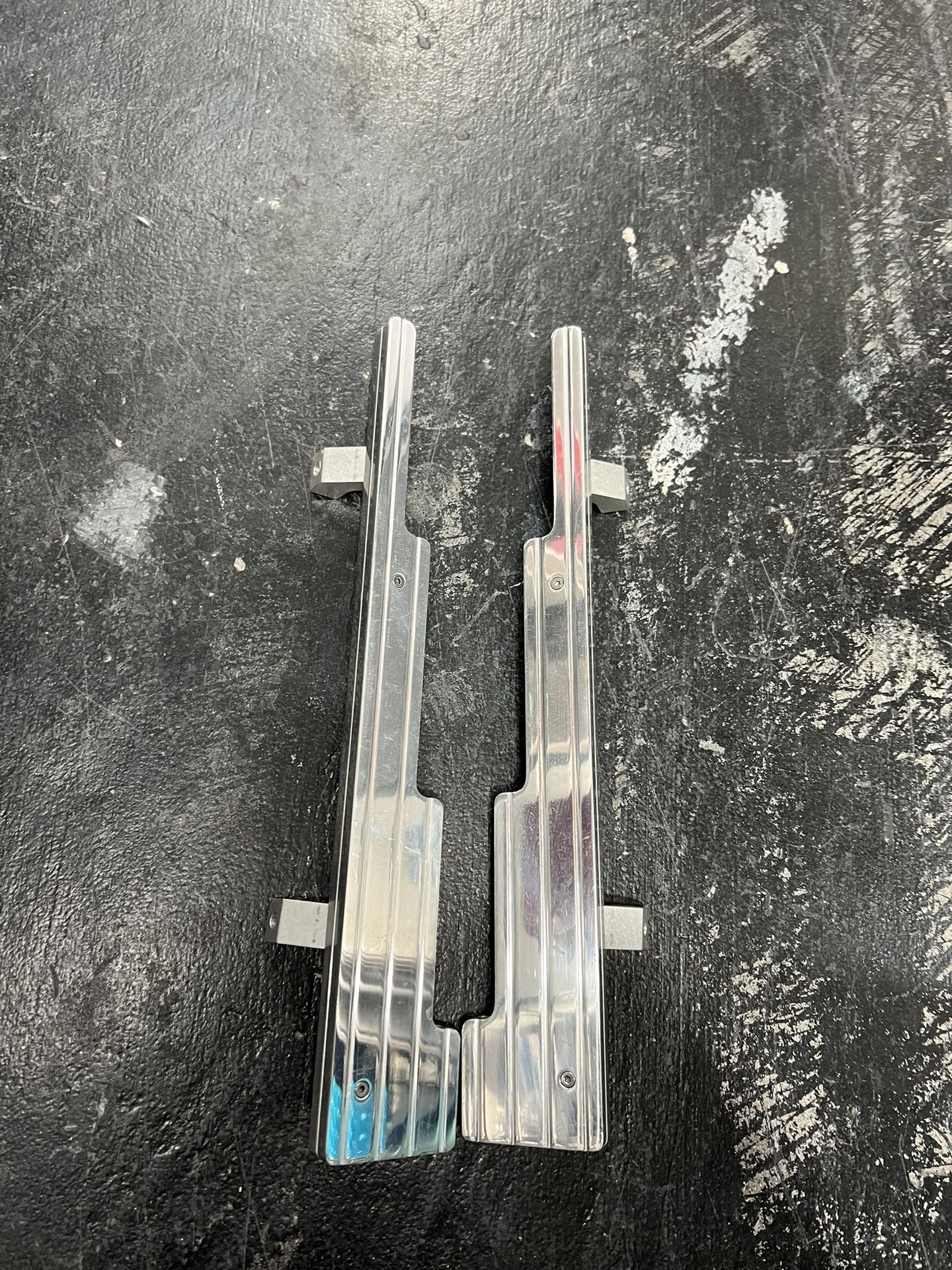 Billet Spark Plug Wire Holder for Sale in Las Vegas, NV OfferUp