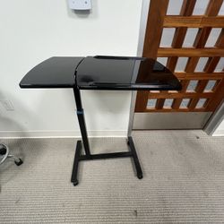 Portable Desk/table 