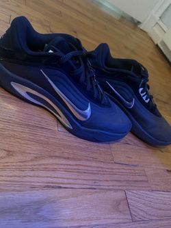 Black Aja wilson basketball shoes