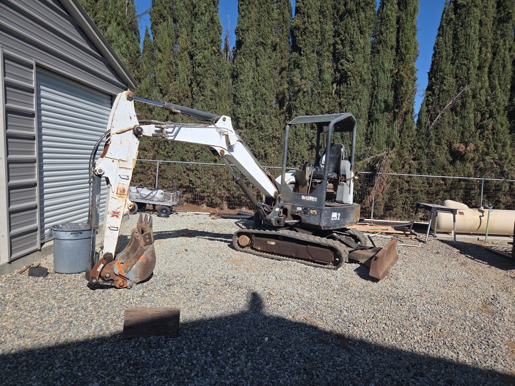 Bobcat E32 Excavator 4 Ton