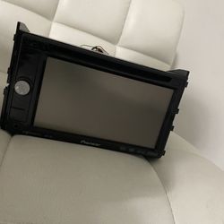 Touch Screen Pioneer Radio 