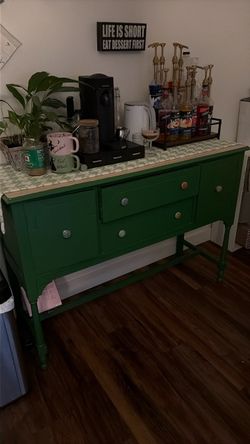 Breakfast bar