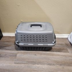 X-SMALL Pet Carrier Used Conditions 
