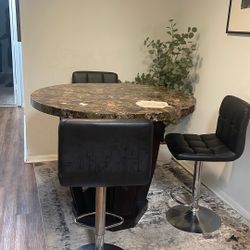Dining Table And Chair 