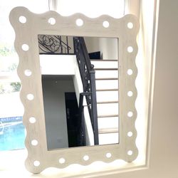 Girl's  Vanity Mirror