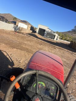 Tractor&bobcat For Grading