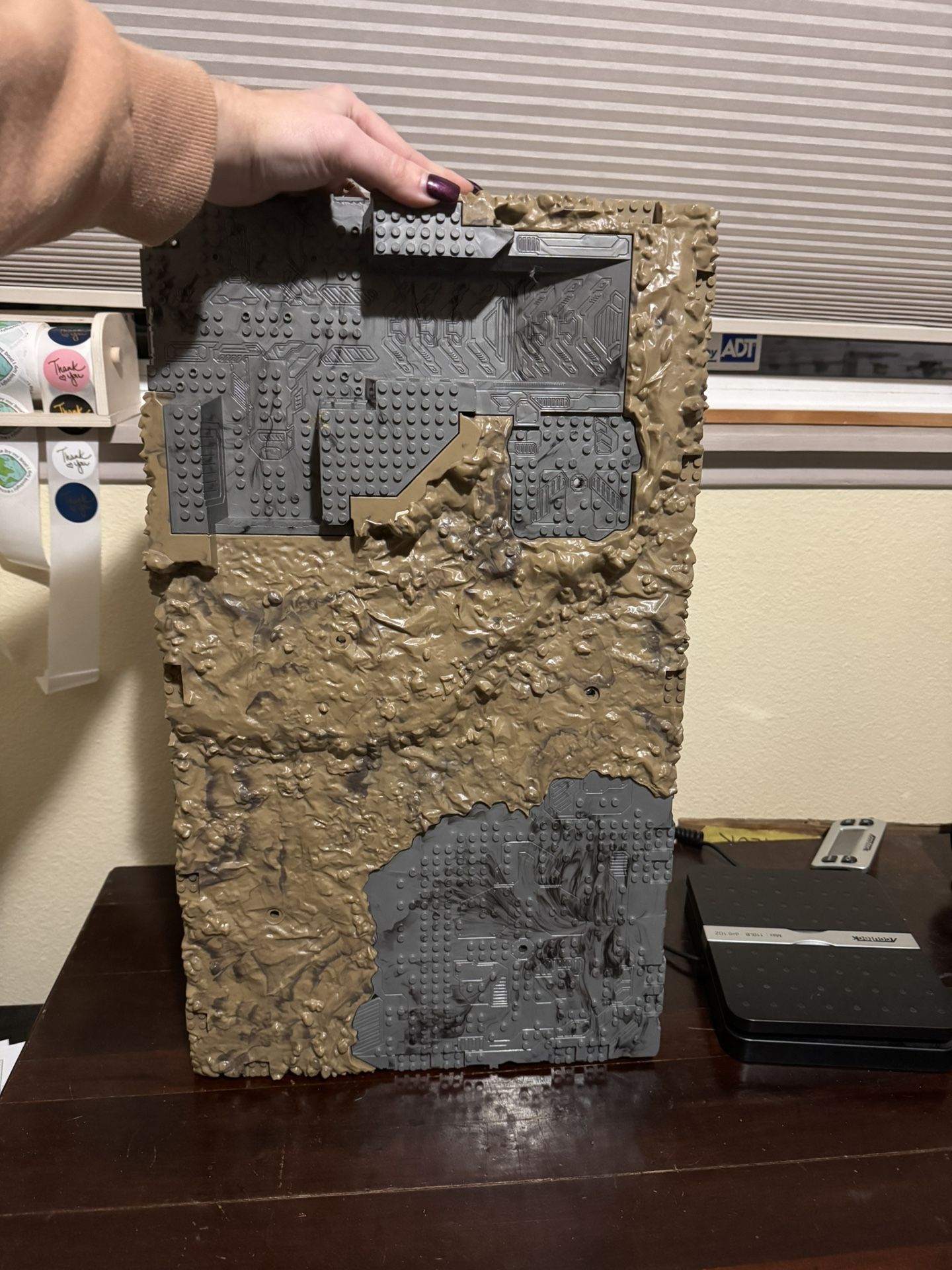 Mega Bloks HALO BATTLESCAPE with top plate (Desert)