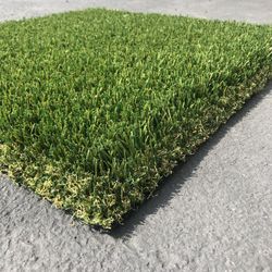 Premium artificial grass turf roll synthetic grass wholesale to public - delivery available 