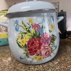 Kitchen Big Cooking Pot .. Ceramic 