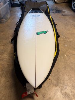 Lost surfboard 6’2”
