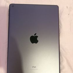 ipad 16th gen - like new 