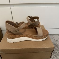 Steve Madden Tan Wedge Sandal 