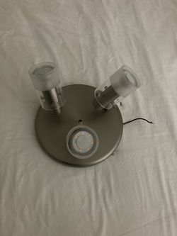 3 light fixture