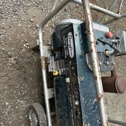Old Generator Dayton D3000