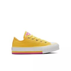 New! Converse Chuck Taylor All Star Stripe Platform Sneaker - Kids. Size - 1