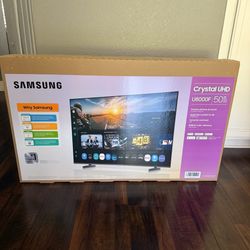 Samsung Crystal UHD U8000F 50” Smart TV