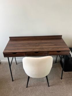 Pier One Desk and Chair