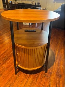 Fluted side table with outlet, usb and usb-c ports