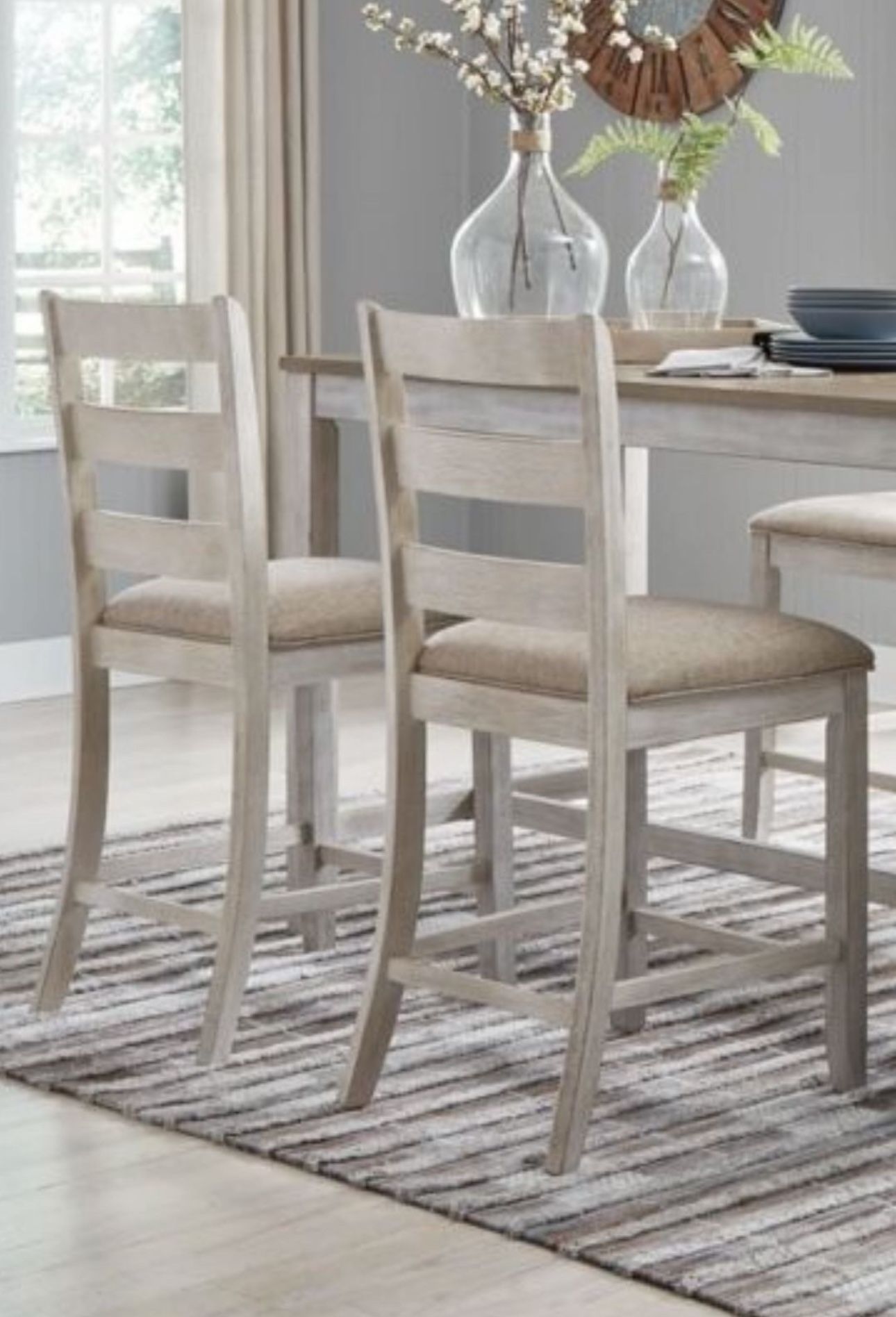 Skempton Counter Height Dining Table and 4 Barstools Retail $850