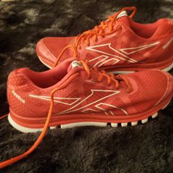 Women's Reebok Running Shoes Size 9.5
