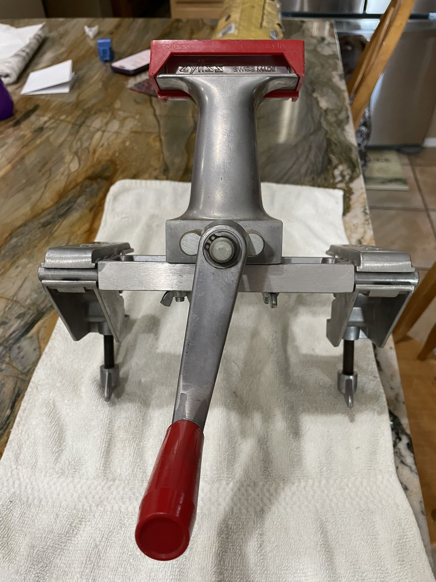 Bench Vise - Aluminum