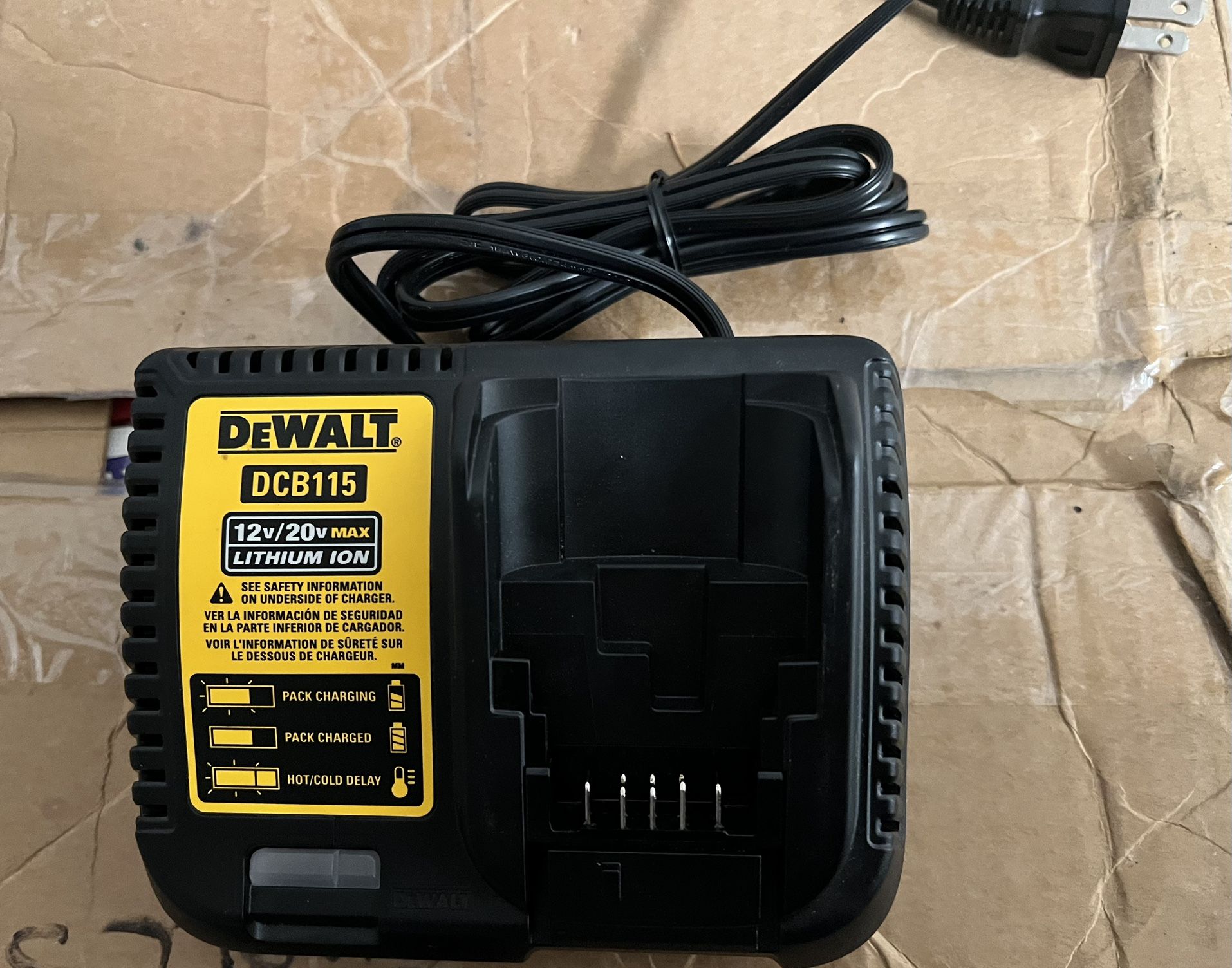 DeWalt DCB115 20v/60v Battery Charger
