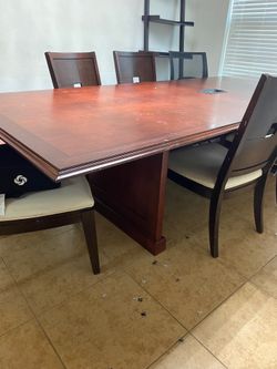 Comference or dining table