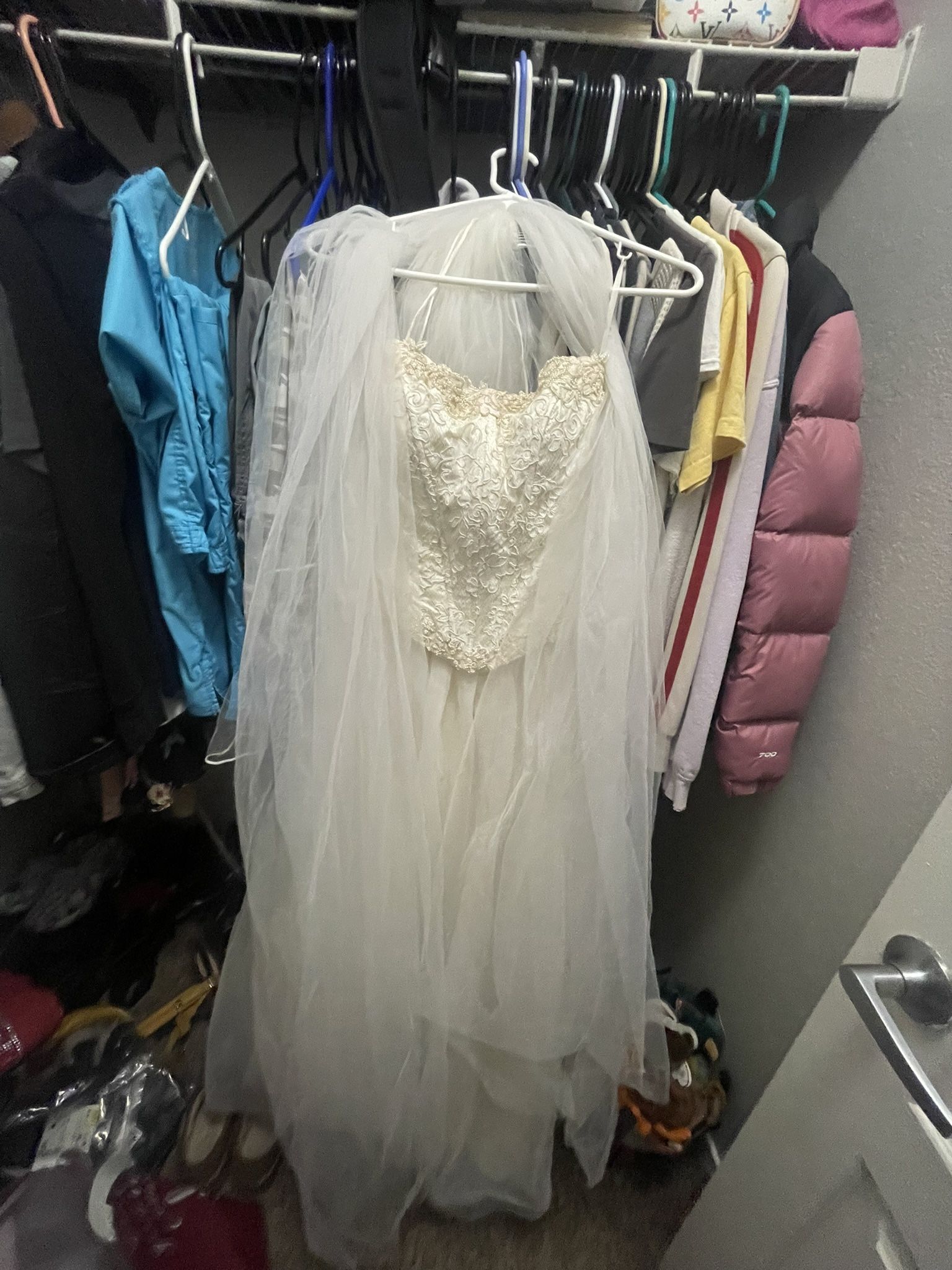 Jessica Mc clintock wedding dress