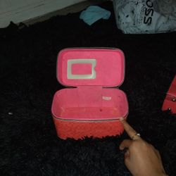 Pink Makeup Box