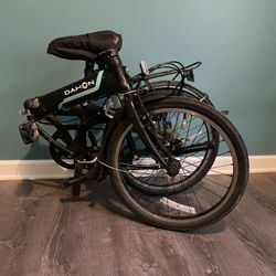 Dahon Vyve Foldable Bike