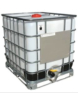 1000 Gallon Water Tank
